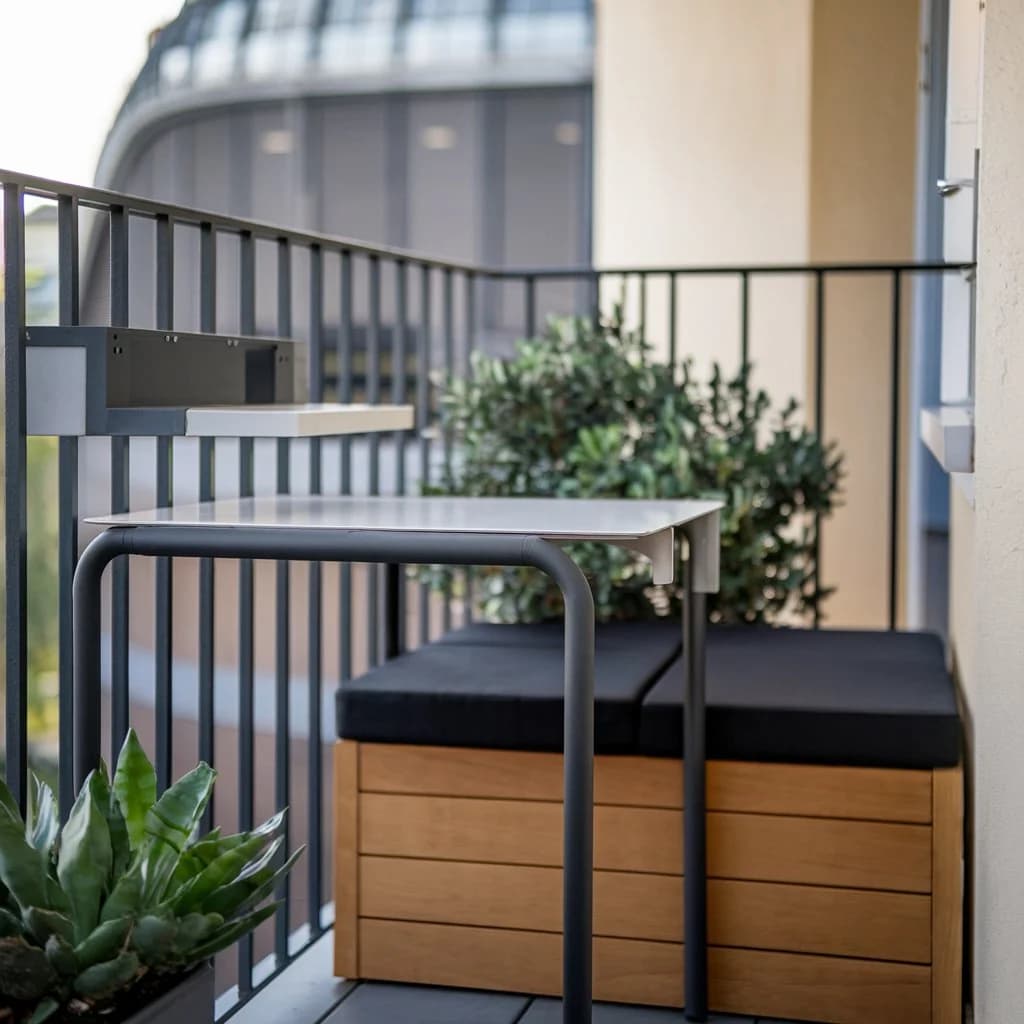 stolik na balkon